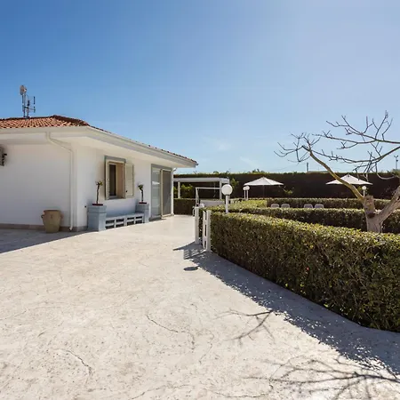 Serena With Lovely Private Pool *