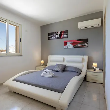 Villa Serena With Lovely Private Pool Santa Maria Del Focallo