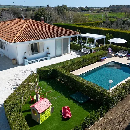 Villa Serena With Lovely Private Pool